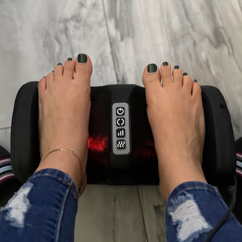 FootEase Pro™ – Gentle Relief After a Long Day.