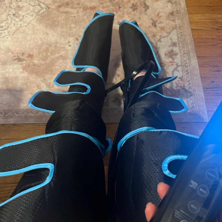 LegEase Pro™ – Gentle Compression, Everyday Comfort.